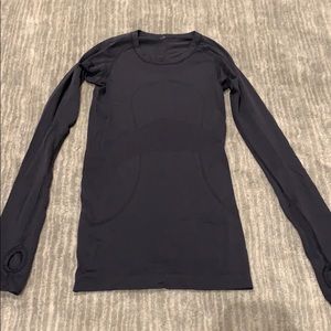 Long sleeve lululemon top